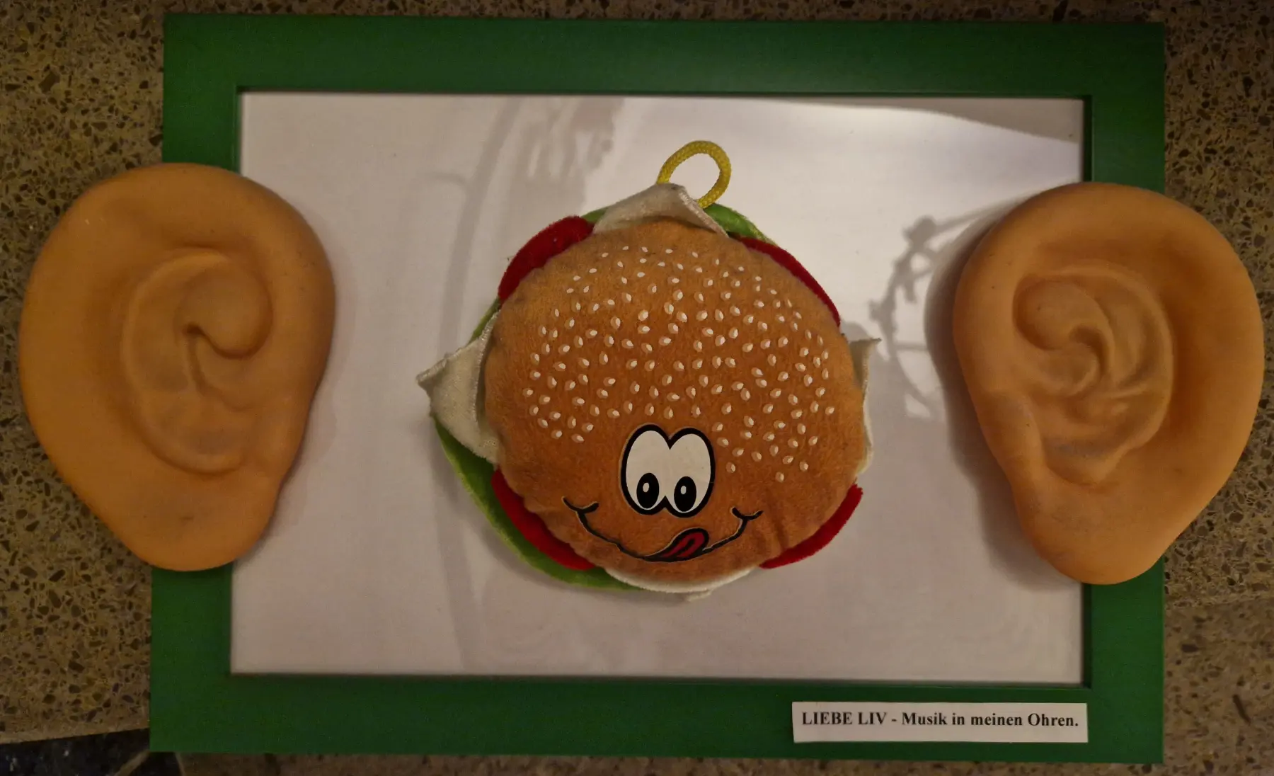 Liebe LIV -Musik in meinen Ohren